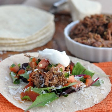 fast and easy slow cooker machaca taco recipe