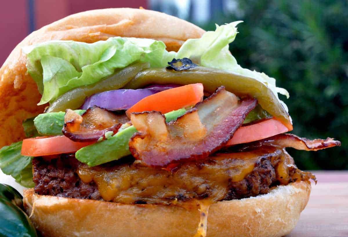 Best Green Chile Bacon Cheeseburger