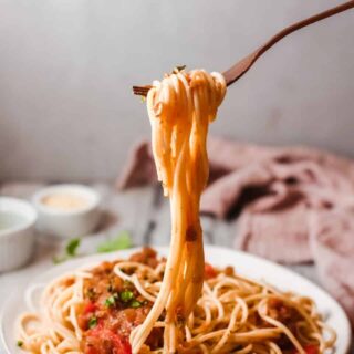 Mushroom Lentil Bolognese on Spaghetti