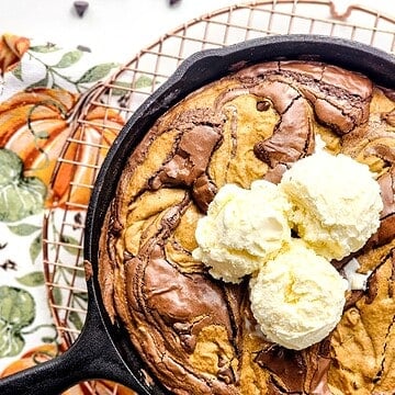 Pumpkin Brookie Skillet with Chocolate Chips Ice Cream Sundae